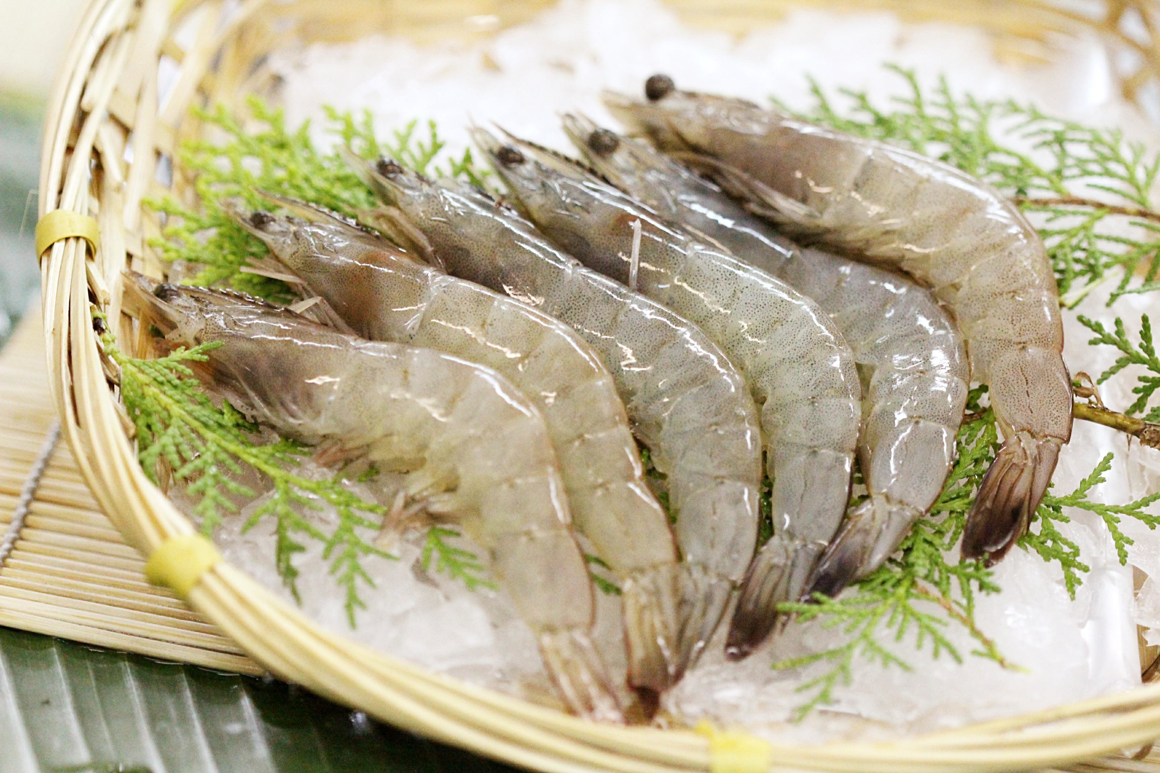 Fresh White Shrimps | Organic Seafood | Straits Market Singapore